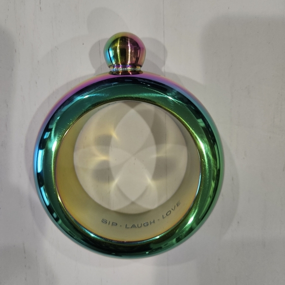 Blush Charade 4 oz Bracelet Flask - Picture 4 of 4